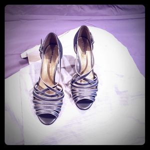 Nine West Wegde shoes